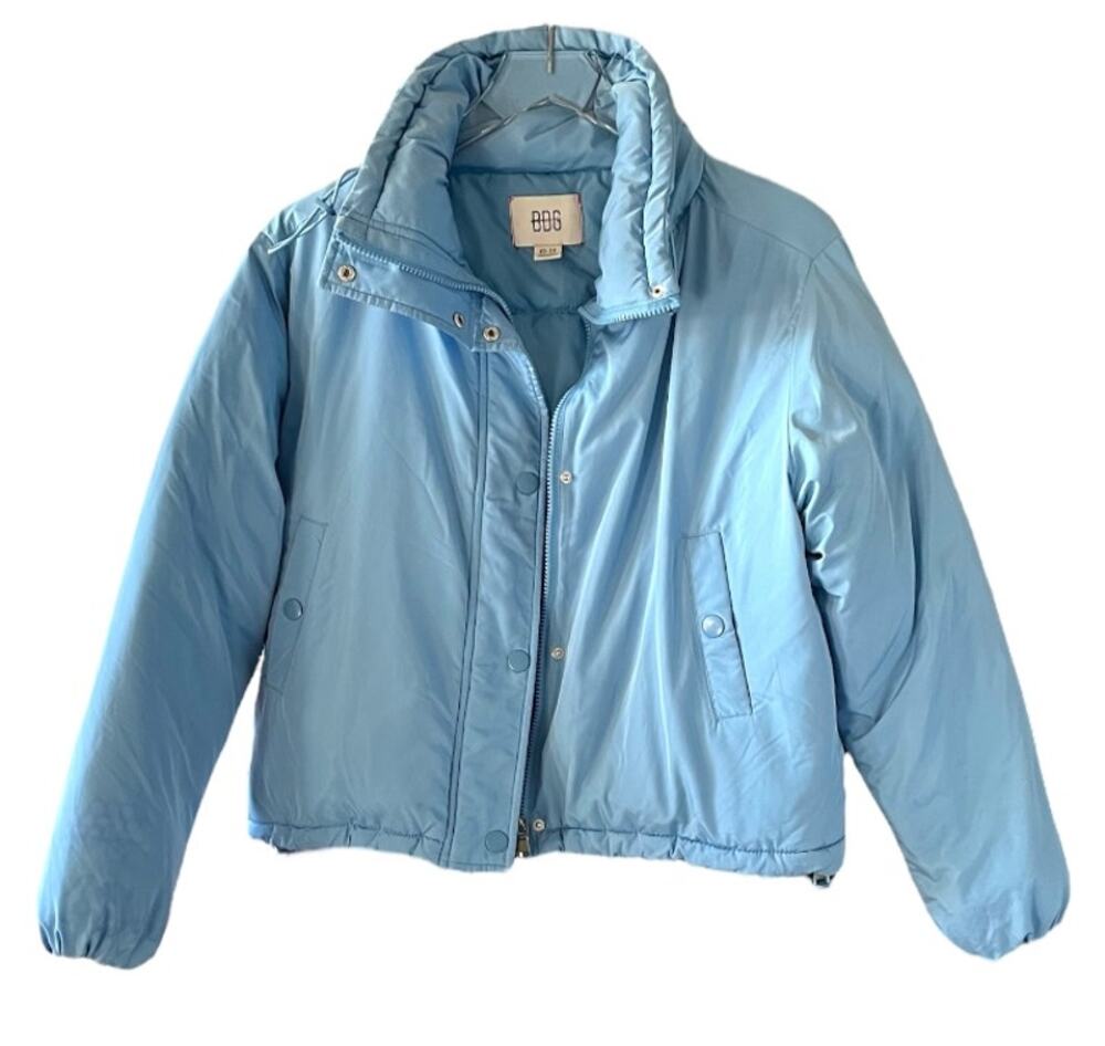 3 FOR $45 SALE | BDG Isla Cropped Lightweight Puffer Jacket Blue Small